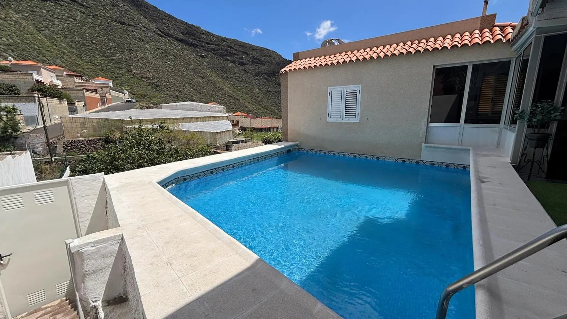 بيت للعطل فيلا Casa Haroldo كانديلاريا