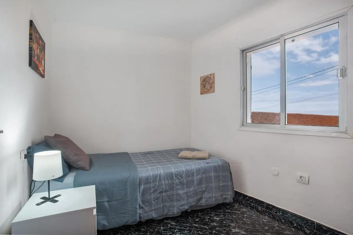 بيت للعطل فيلا Casa Haroldo كانديلاريا